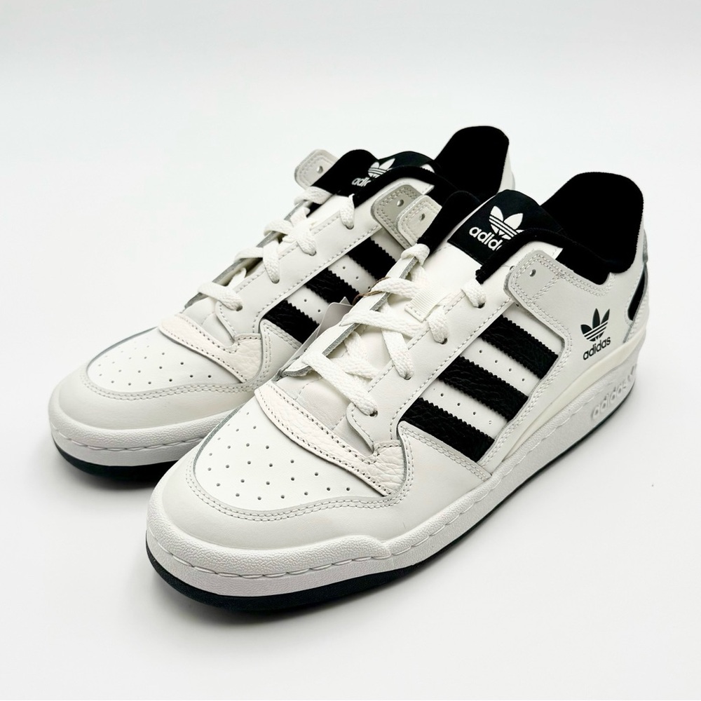 ADIDAS Forum Low CL White and Black Originals Sneakers Men’s Size 10 - Picture 4 of 12